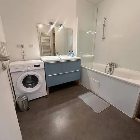 Apartament Le Leon Cladel T3 Proche Parking Gratuit Montauban